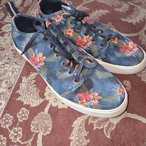 Toms TRVL LITE Floral Sneakers - Blue and Red